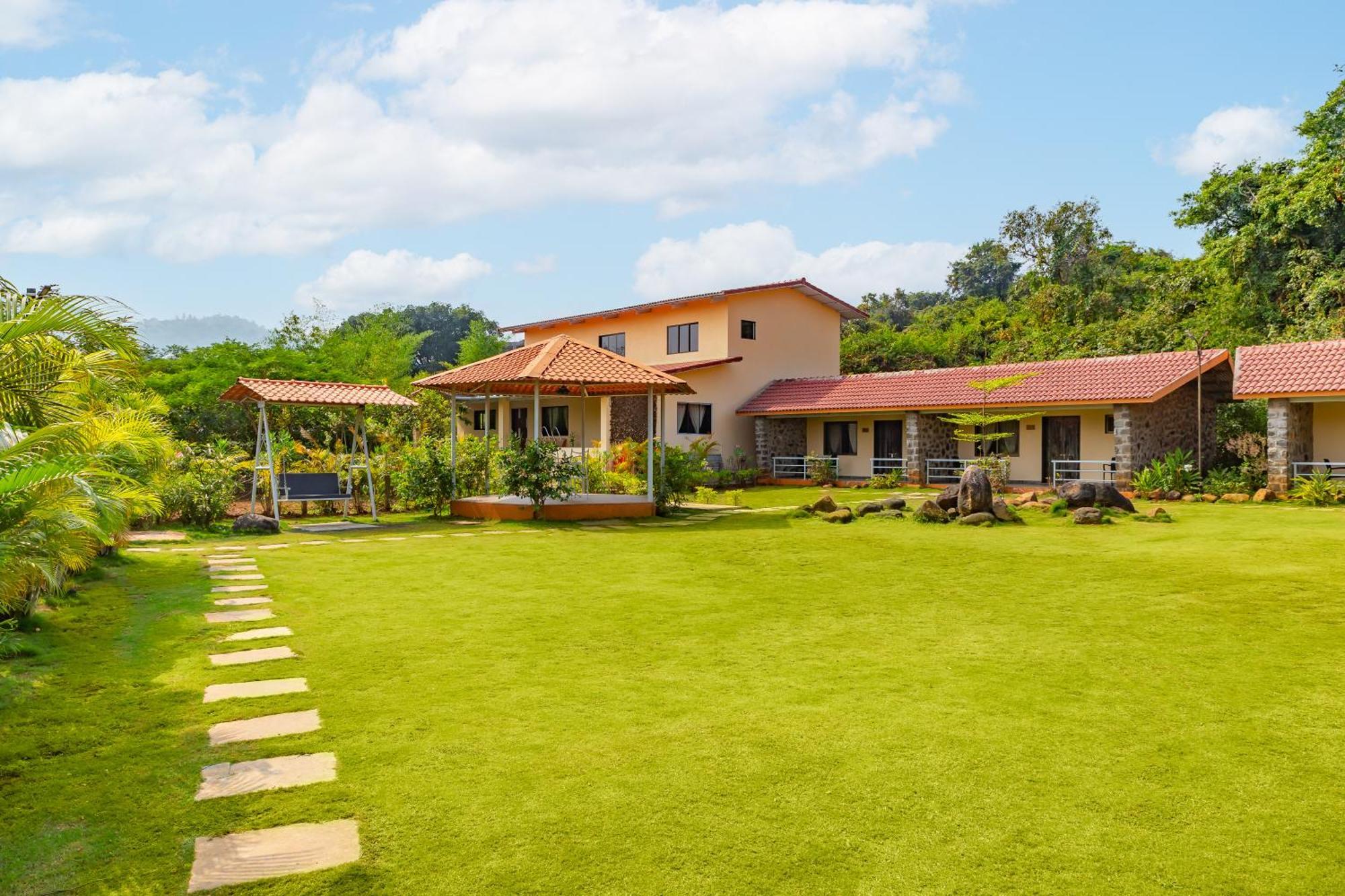 Casa Amora Lonavala Exterior photo